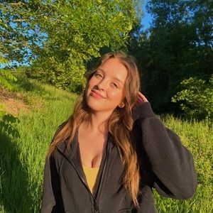 Meet your Posher, Allyson